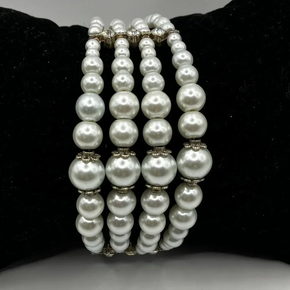 Pearl Bracelet 4 Strand Pearl Cuff Bracelet Brand New Fits ALL
